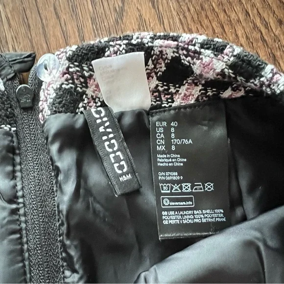 Divided by H&M Tweed Skirt - Picture 3 of 5